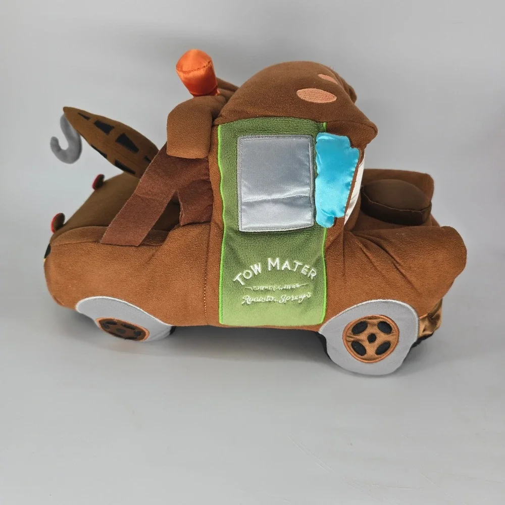 Disney Pixar Cars Tow Mater Plush Brown Tow Truck Radiator Springs A-113 12 Inch